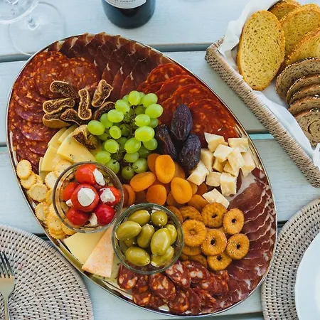 Apartvilla Pag * Pag Town