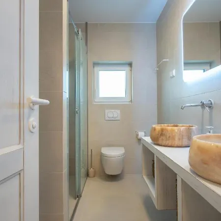 Apartvilla Pag *