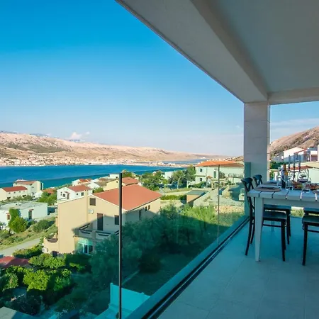 Apartvilla Pag