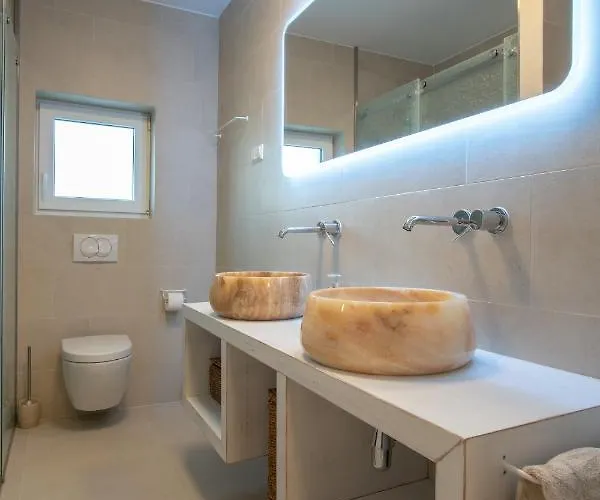 Apartvilla Pag *