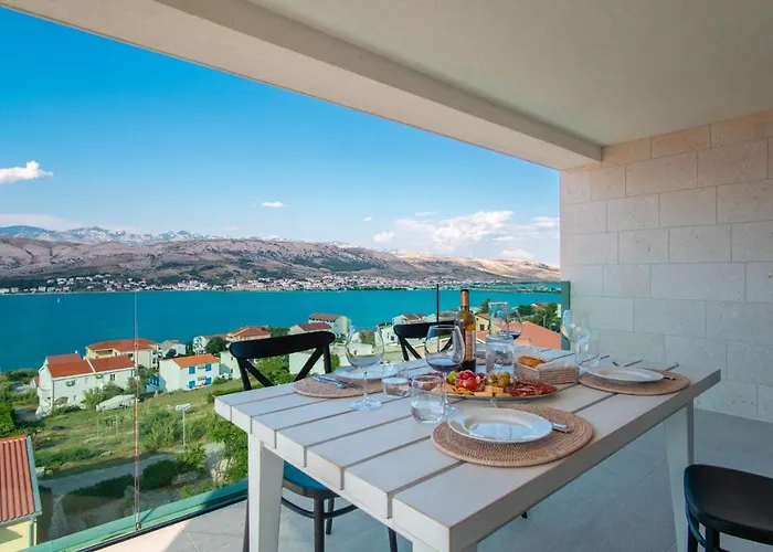 Apartvilla Pag * Pag Town